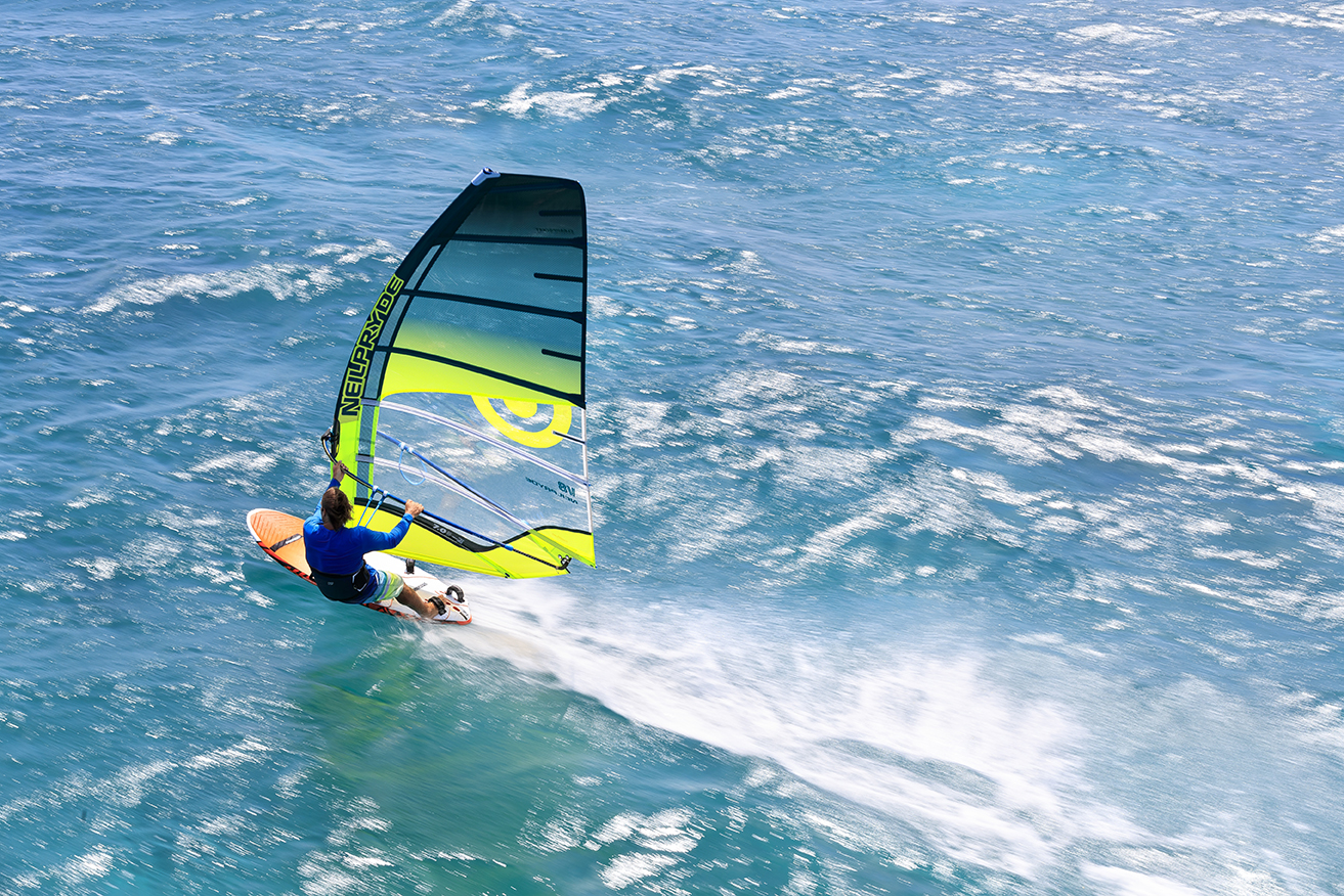 V8 Neilpryde 2018 albeau windsurfing karlin 1